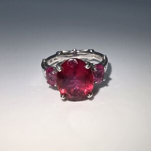 Elegant Silver and Red Gemstone Ring
